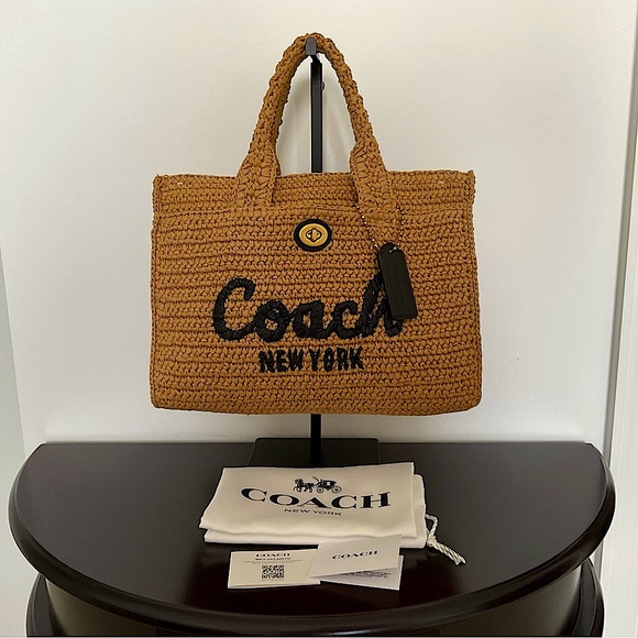❤️Coach Straw Cargo Tote 26 - Picture 2 of 11